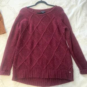 American Eagle Maroon Sweater